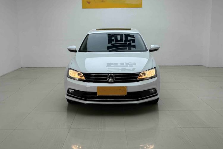 Used Volkswagen Sagitar 2018 1.6L Automatic Comfort Model Exterior 2