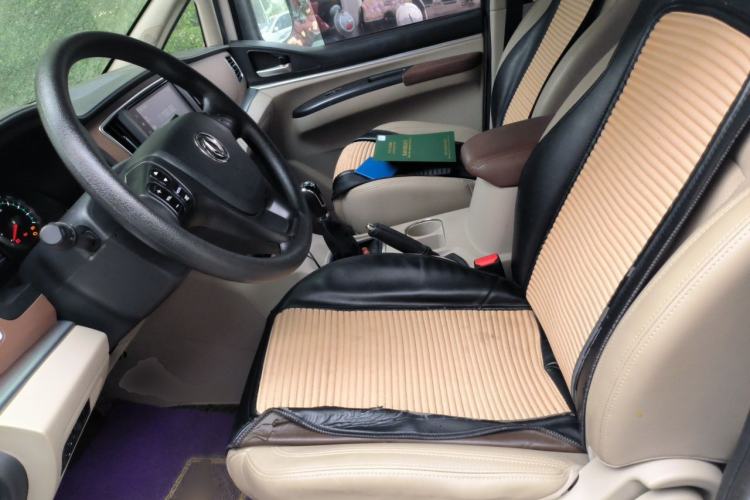 Used FORTHING Lingzhi 2019 M5L 1.6L 7-Seater Standard Model China VI Left Front Seat