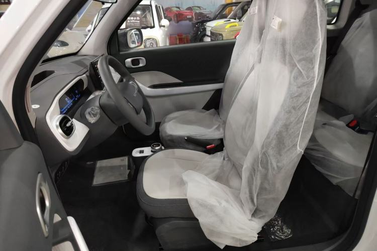 Used Geely Galaxy Panda 2025 210 km – Yuanqi Bear Driver Seat