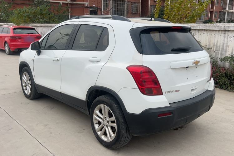 Used Chevrolet Trax 2016 1.4T Manual Two-Wheel Drive Comfort Version with Sunroof