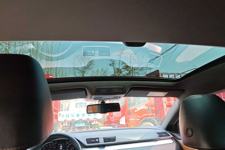 Used Volkswagen FAW-Volkswagen CC 2015 1.8TSI Luxury Model Headliner