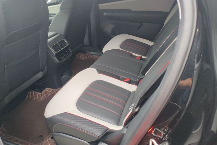 Used Volkswagen Teramont X 2024 380TSI All-Wheel Drive Longyao Edition Left Rear Seat