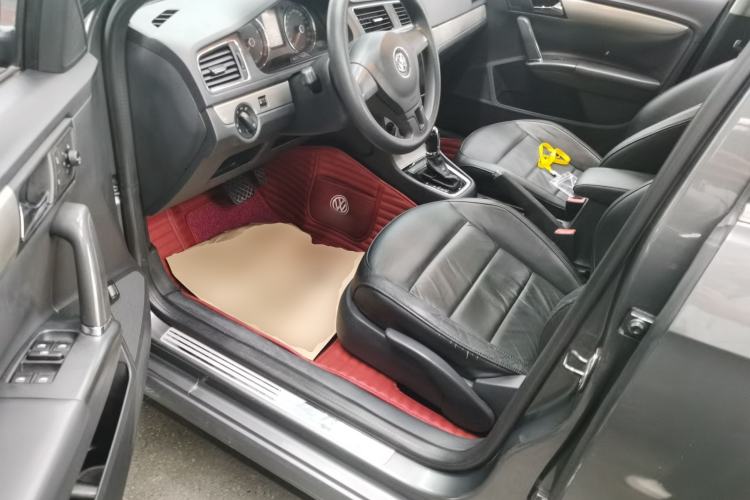 Used Volkswagen Lavida 2013 1.4TSI DSG Comfort Edition Driver Seat