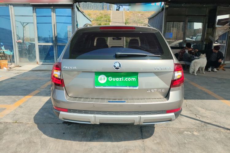 Used Skoda Octavia 2018 Station Wagon TSI230 DSG Luxury Edition