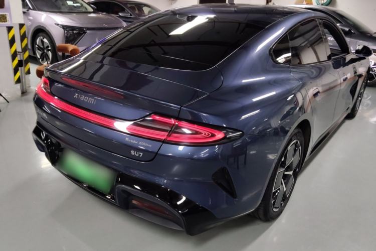 Used Xiaomi Auto SU7 2024 Rear-Drive Standard Founder Edition
