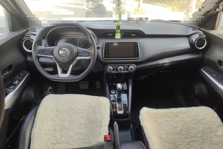 Used Nissan Kicks 2018 1.5L CVT Smart Connect Luxury Edition