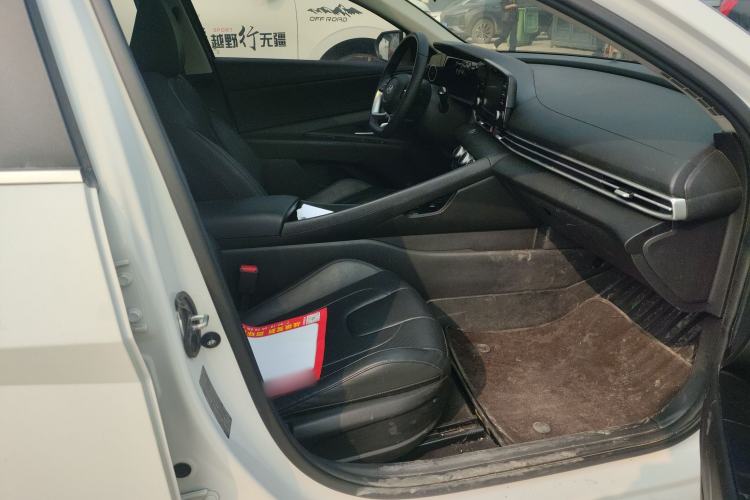 Used Hyundai Elantra 2023 1.5L CVT GLX Elite Edition