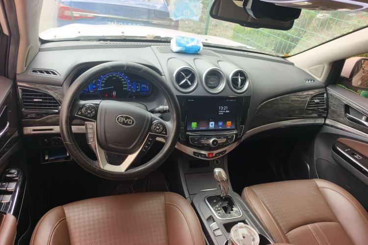 Used BYD S7 2017 2.0T Automatic Prestige Edition
