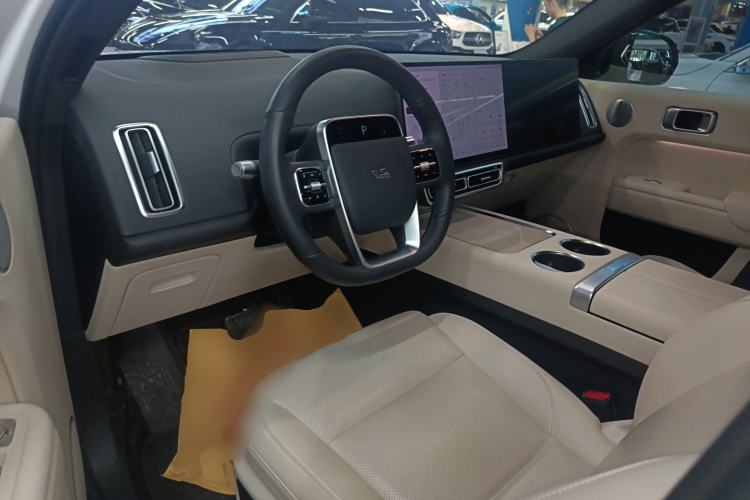 Used Li Auto L7 2023 Max model Center Console
