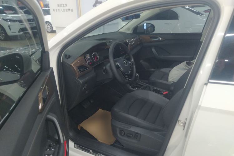 Used Volkswagen Tharu 2021 280TSI Two-Wheel-Drive Luxury Plus Edition Driver Seat