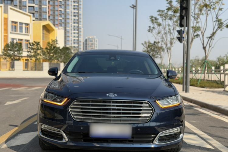 Used Ford Taurus 2015 EcoBoost 245 Luxury Model
