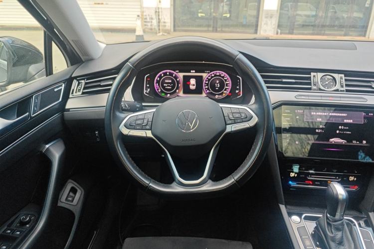 Used Volkswagen Magotan 2020 330TSI DSG Luxury Edition Steering Wheel