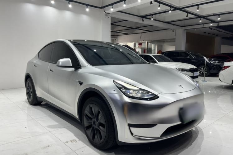 Used Tesla Model Y 2024 Rear-Wheel-Drive Version

