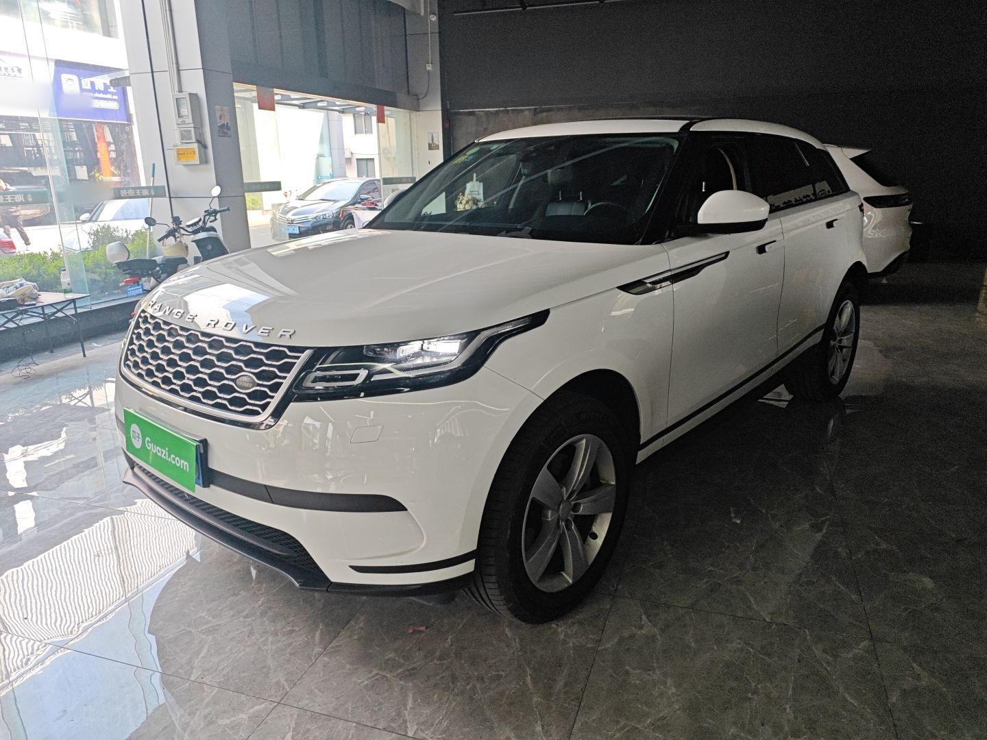 Parte inferior delantera