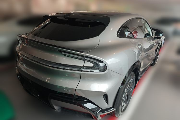 Used Xiaomi Auto YU7 2025 Ultra-Long Range Rear-Wheel Drive Version Rear Right 45 Deg