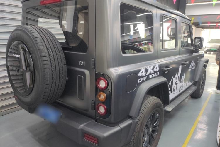 Used 212 T01 2024 2.0T Mechanic
