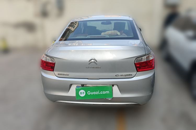 Used Citroen Elysee 2015 Zhishang Edition 1.6L Manual Fashion Model