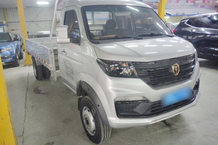 Used Jinbei Gold Card S6 2024 1.6L Standard Cargo Truck Single Cab 3.7-Meter Rear Dual Wheels SWD16MS Stake Bed
