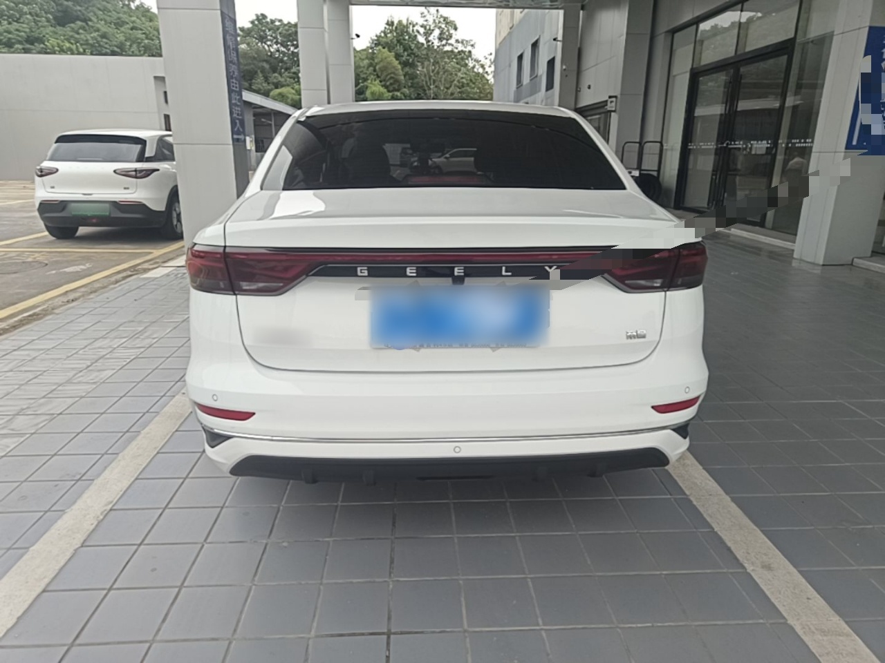 Geely Auto Emgrand 2026 Model 4th Generation 4 Millionth Anniversary Edition 1.5L CVT Feiyue Edition — снимка 5