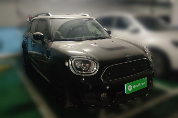 Used MINI Countryman 2019 1.5T COOPER ALL4 Artist Weekend Travel Edition
