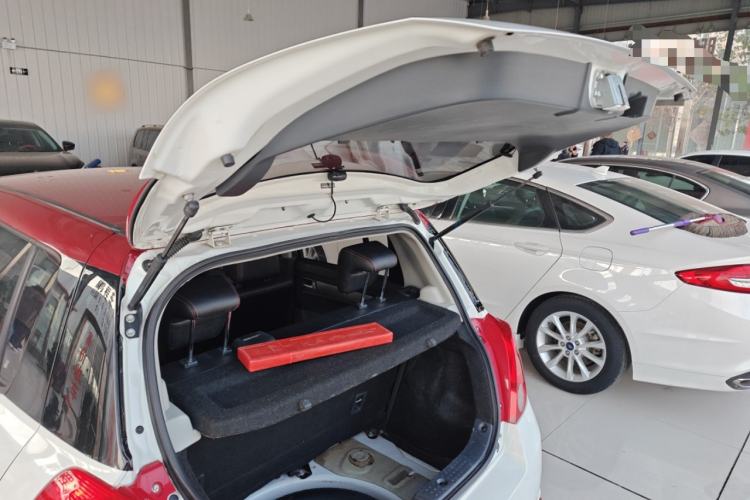 Used Suzuki Swift 2014 1.5L Automatic Fashion Edition
