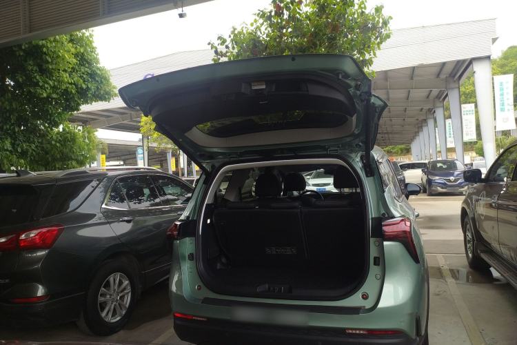 Used FORTHING Yacht 2022 1.5T DCT Yangfan Edition Trunk