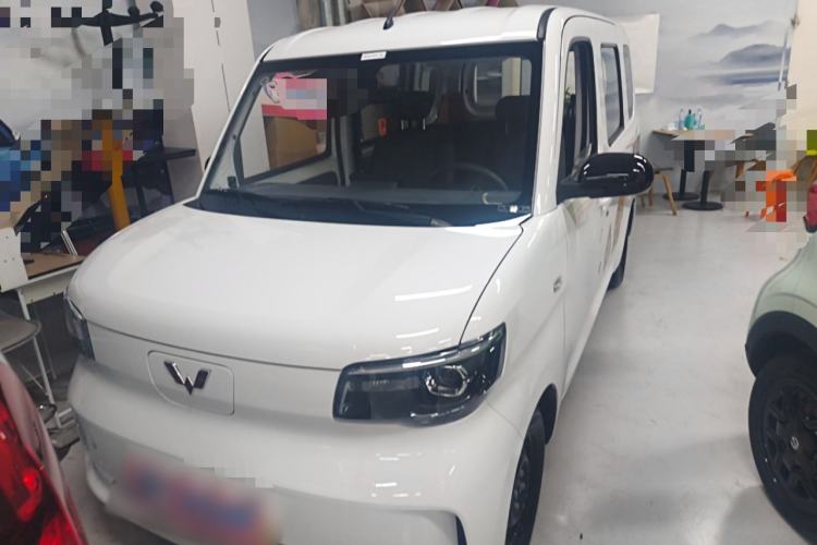 Used Wuling Zhiguang New Energy 2025 Standard Model Front