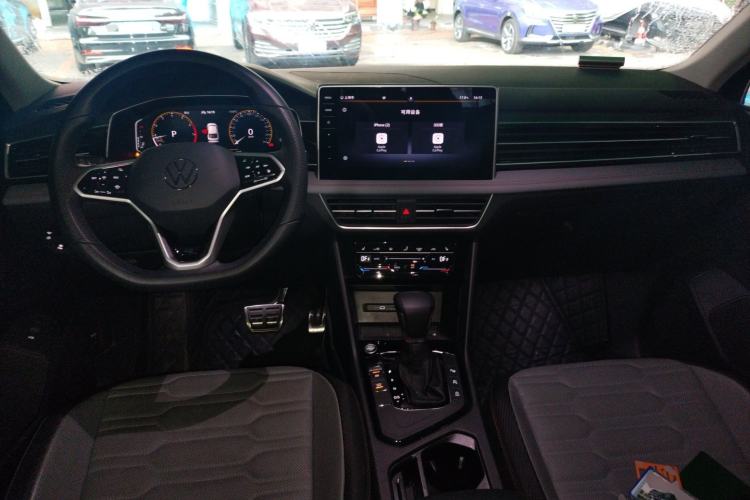 Used Volkswagen Tiguan X 2022 330TSI Two-Wheel-Drive Flagship Edition Center Console