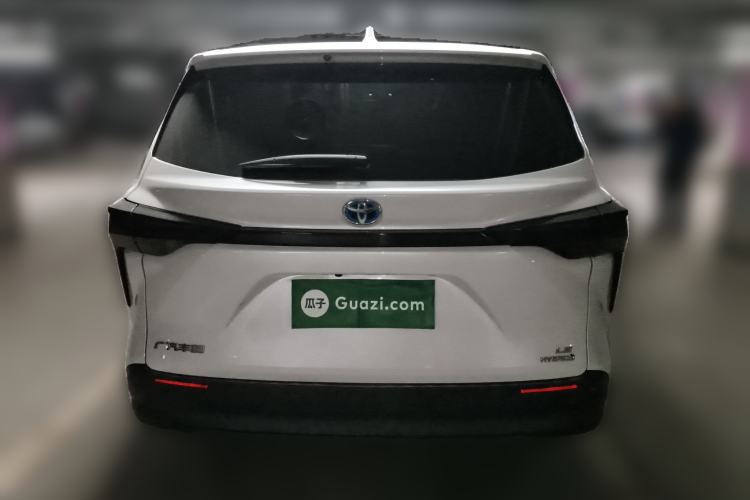 Used Toyota Sienna 2023 2.5L Hybrid Comfort Edition
