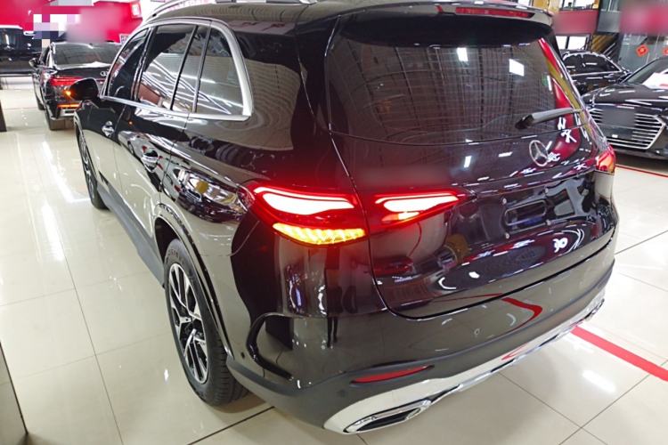 Used Mercedes-Benz GLC 2024 Facelifted GLC 260 L 4MATIC Luxury Version 5 Seats