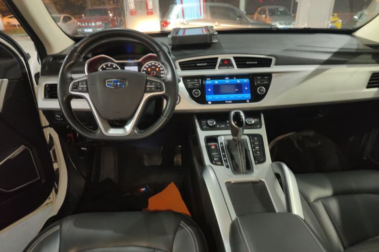 Used Geely Auto Emgrand X7 Sport 2016 1.8TD Automatic ZhiShang Model
