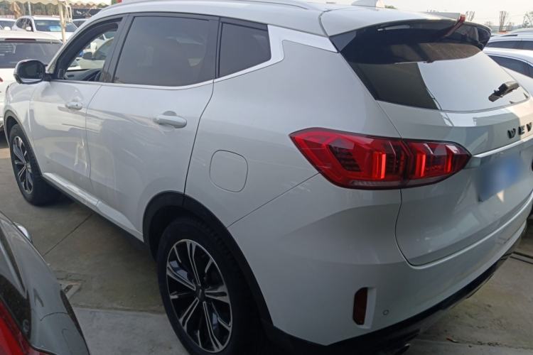 Used Wey VV6 2021 2.0T Two-Wheel Drive Smart Plus