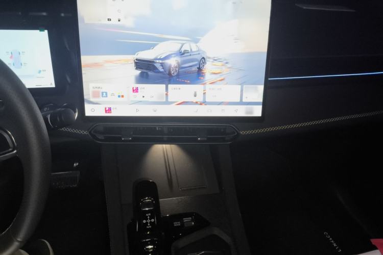 Used Lynk & Co 03 2025 1.5TD DCT Champion Edition Pro
