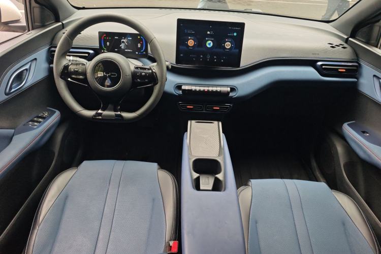 Used BYD Seagull 2024 Honor Edition 305km Dynamic Version Center Console