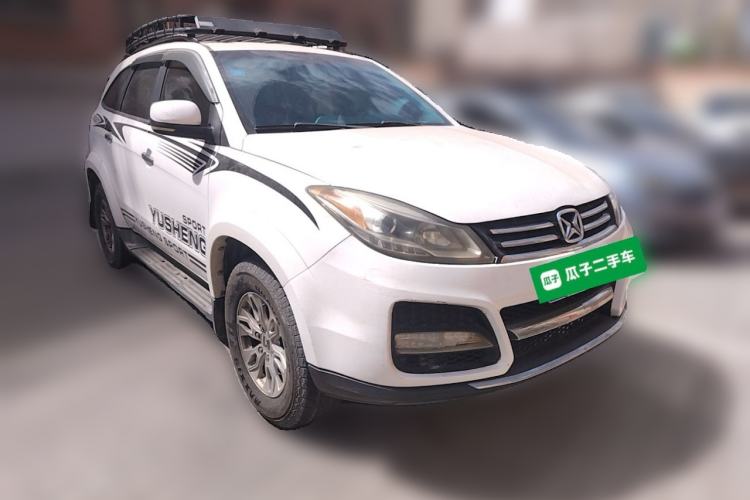 Used JMC Yusheng S350 2013 2.4T Automatic 4x4 Diesel Ultra-Luxury 5-Seater Front Right 45 Deg