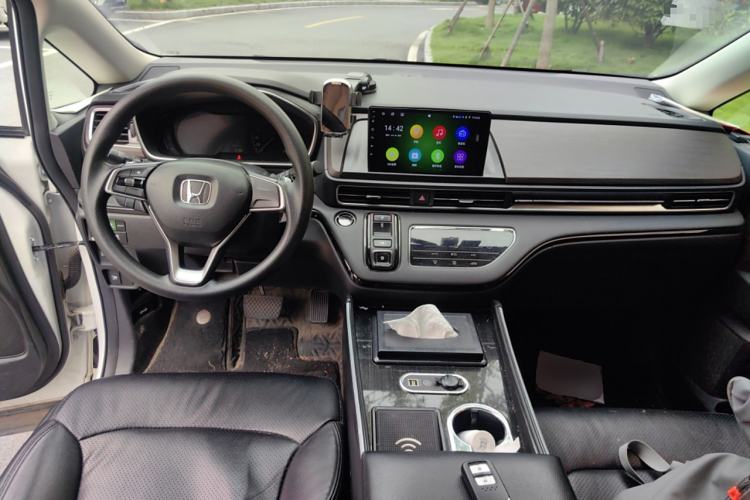 Used Honda Odyssey 2022 2.0L eHEV Sharp Enjoyment Edition Center Console