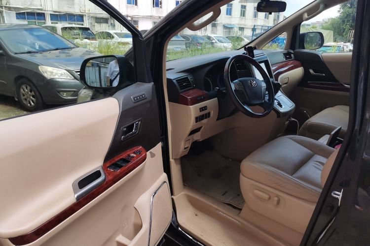 Used Toyota Alphard 2011 3.5L Luxury Edition Driver Seat