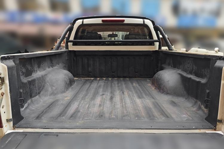 Used Great Wall Wingle 5 2017 2.0T European-Style Diesel Four-Wheel Drive Navigation Version Big Double-Cab GW4D20B