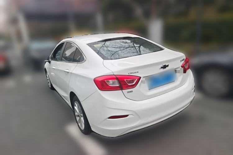 Used Chevrolet Cruze 2018 320 Automatic Pioneer Sunroof Edition Rear Left 45 Deg