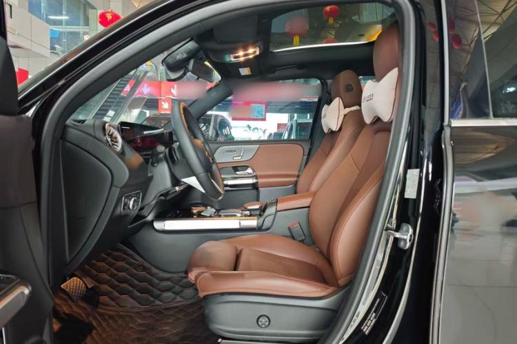 Used Mercedes-Benz GLB 2024 GLB 220 Fashion Model Interior 3