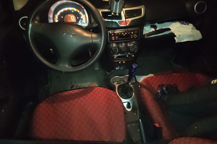 Used Chery QQ 2013 1.0L Manual Happy Edition