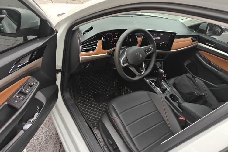 Used Volkswagen Bora 2024 200TSI DSG EnjoyDrive PRO Edition Driver Seat