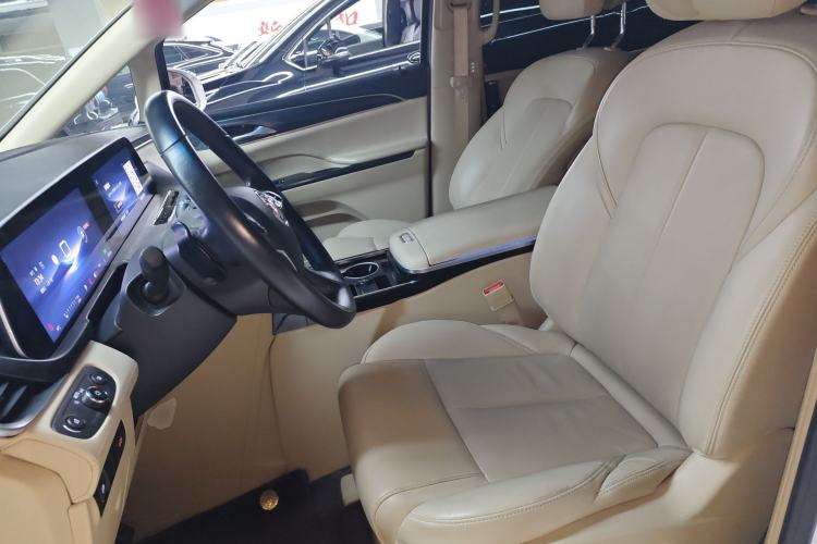 Used Buick GL8 2023 ES Lu Zun Deluxe Model
