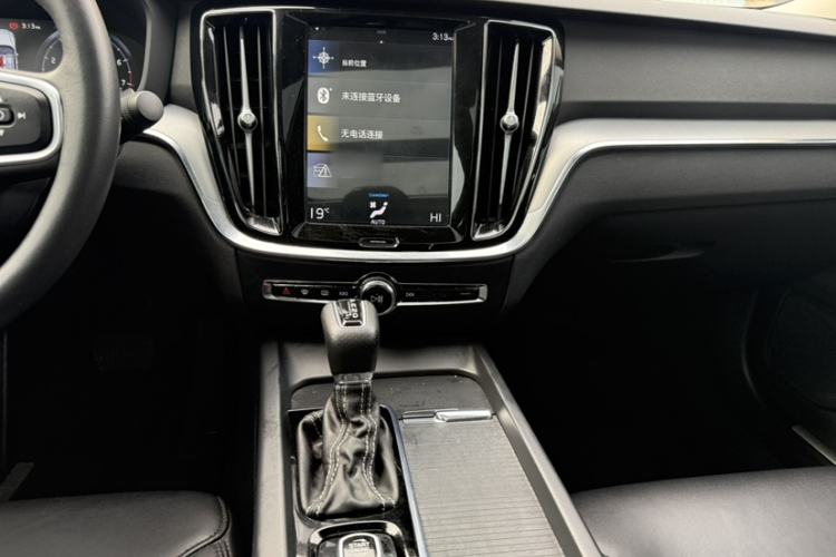 Used Volvo S60 2020 T3 SmartDrive Luxury Edition