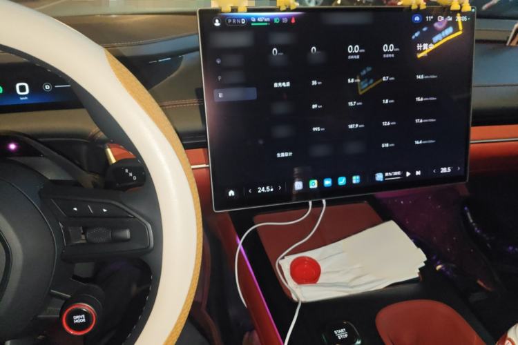 Used Xiaomi Auto SU7 2024 Rear-Drive Long-Range Intelligent Driving Version Audio And AC Panel