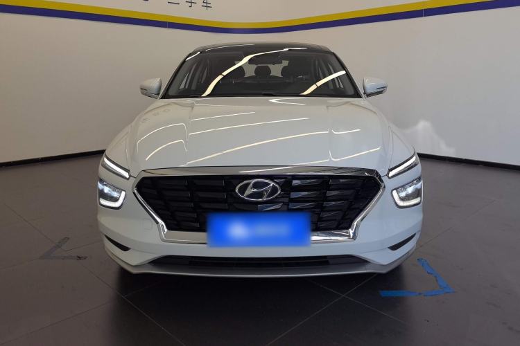 Used Hyundai Mistra 2021 1.8L CVT LUX Premium Edition
