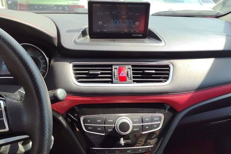 Used Haval H1 2016 Blue Label 1.5L AMT Luxury Model