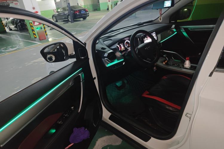 Used Geely Auto Coolray 2020 Facelift 240T DCT Hunter
