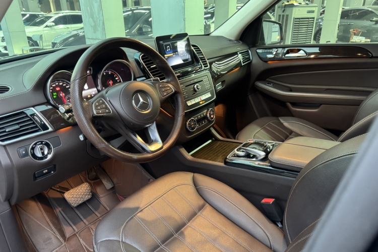 Used Mercedes-Benz GLS 2018 Refreshed GLS 400 4MATIC Dynamic Edition
