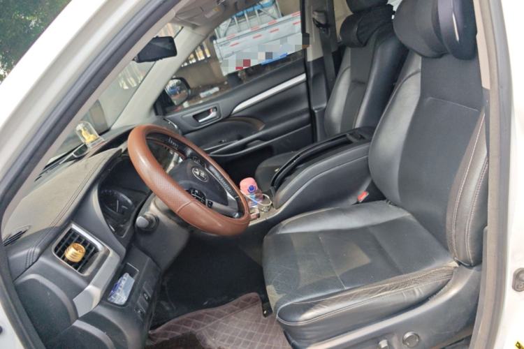 Used Toyota Highlander 2017 2.0T Four-Wheel Drive Luxury Edition 7 Seats